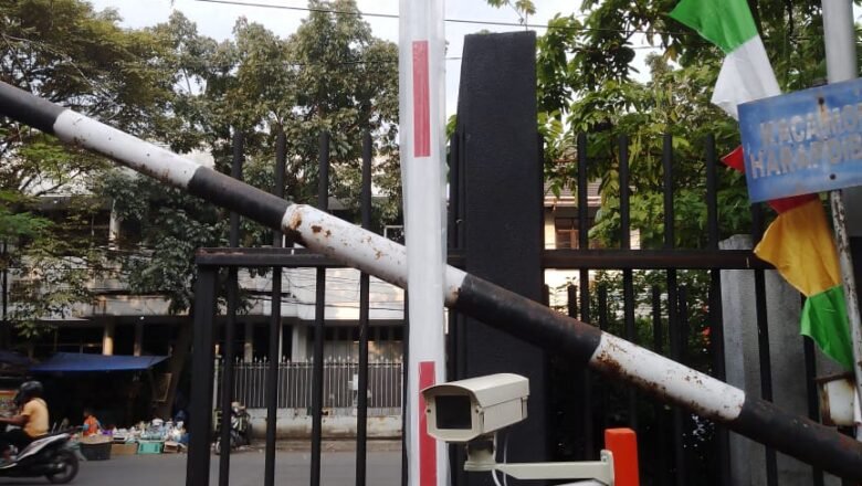 Palang Parkir Otomatis Perumahan oleh MSM Parking Group